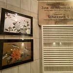 בית הארחה Oranienburg Vintage - Private Garden 3*