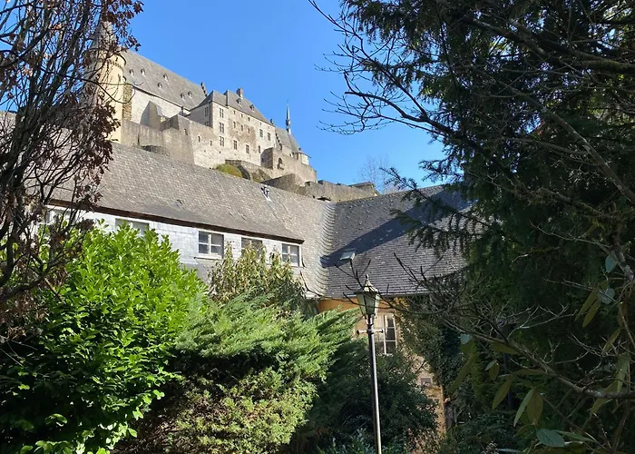 Oranienburg - Private Garden בית הארחה 3*